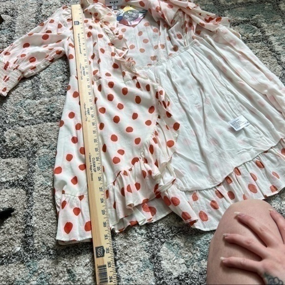 Rixo womens Polka Dot Puff Sleeve Ruffle Wrap Dress size XS - Picture 10 of 13